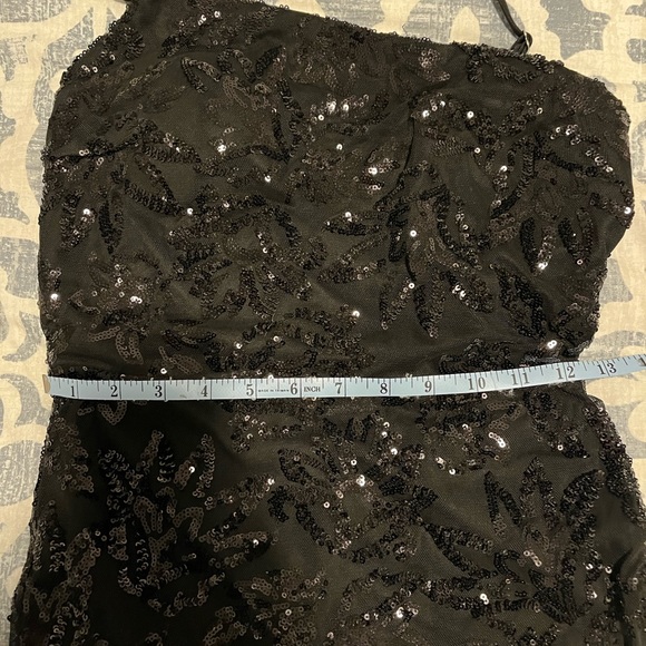 Windsor Meredith one shoulder sequin formal black dress - Picture 11 of 11